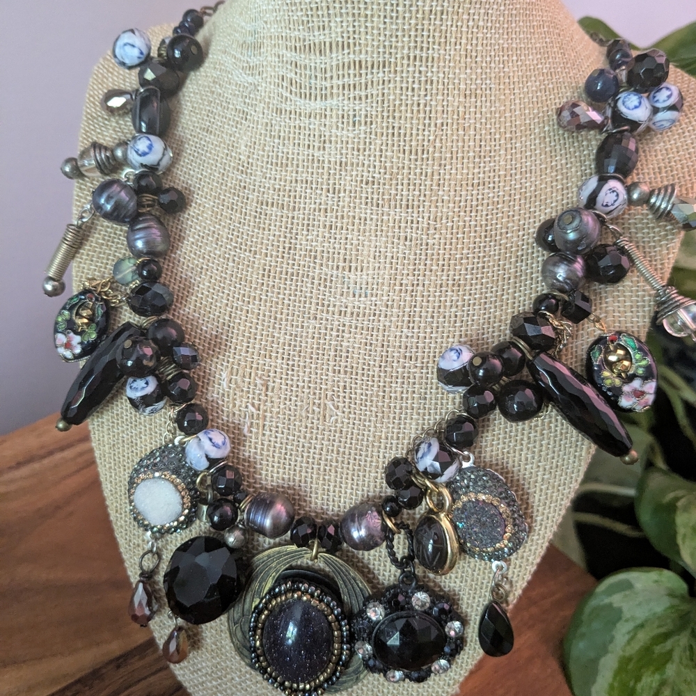 Handmade Elegant Black  Beaded Charm  Necklace